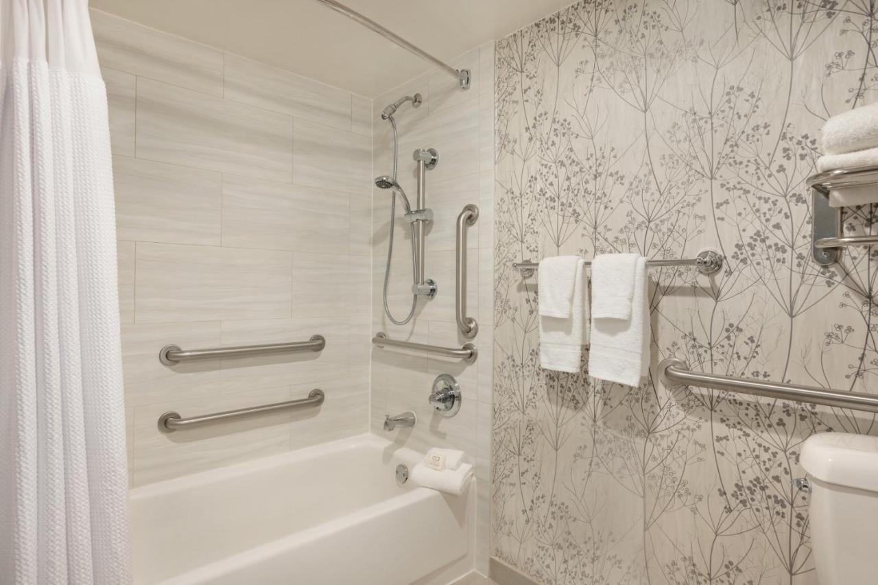 Crowne Plaza Crystal City-washington, D.c. By Ihg Hotel 4*