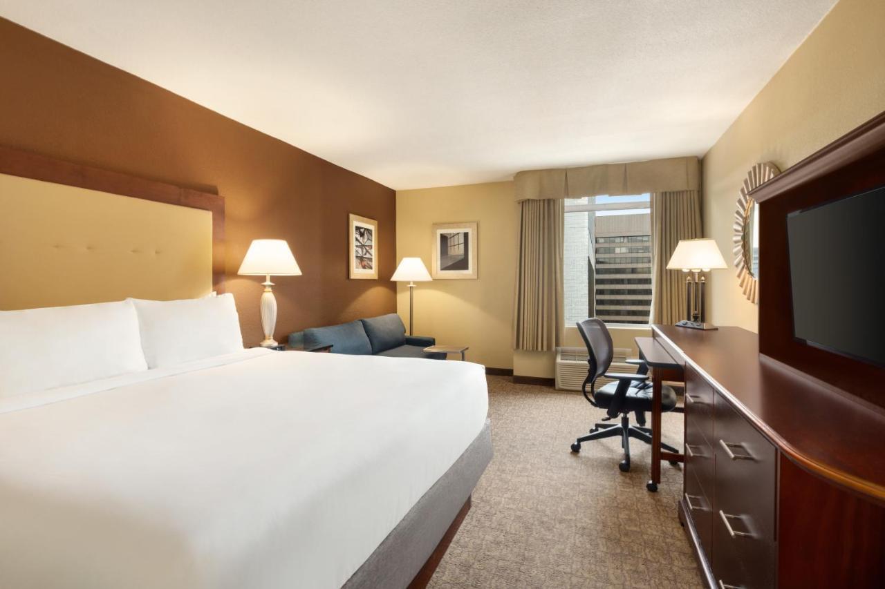 Crowne Plaza Crystal City-washington, D.c. By Ihg