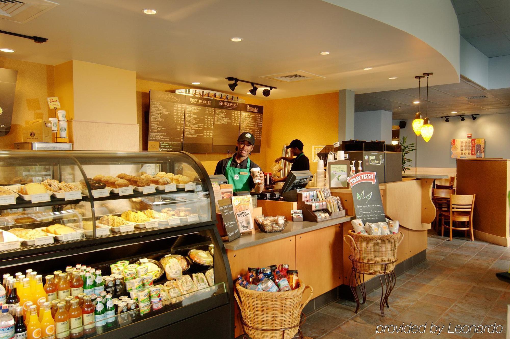 Crowne Plaza Crystal City-washington, D.c. By Ihg Arlington