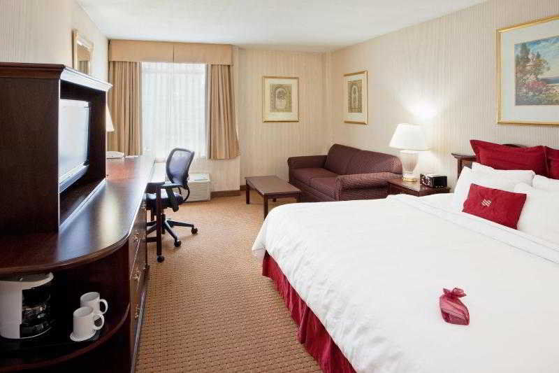 Crowne Plaza Crystal City-washington, D.c. By Ihg Hotel