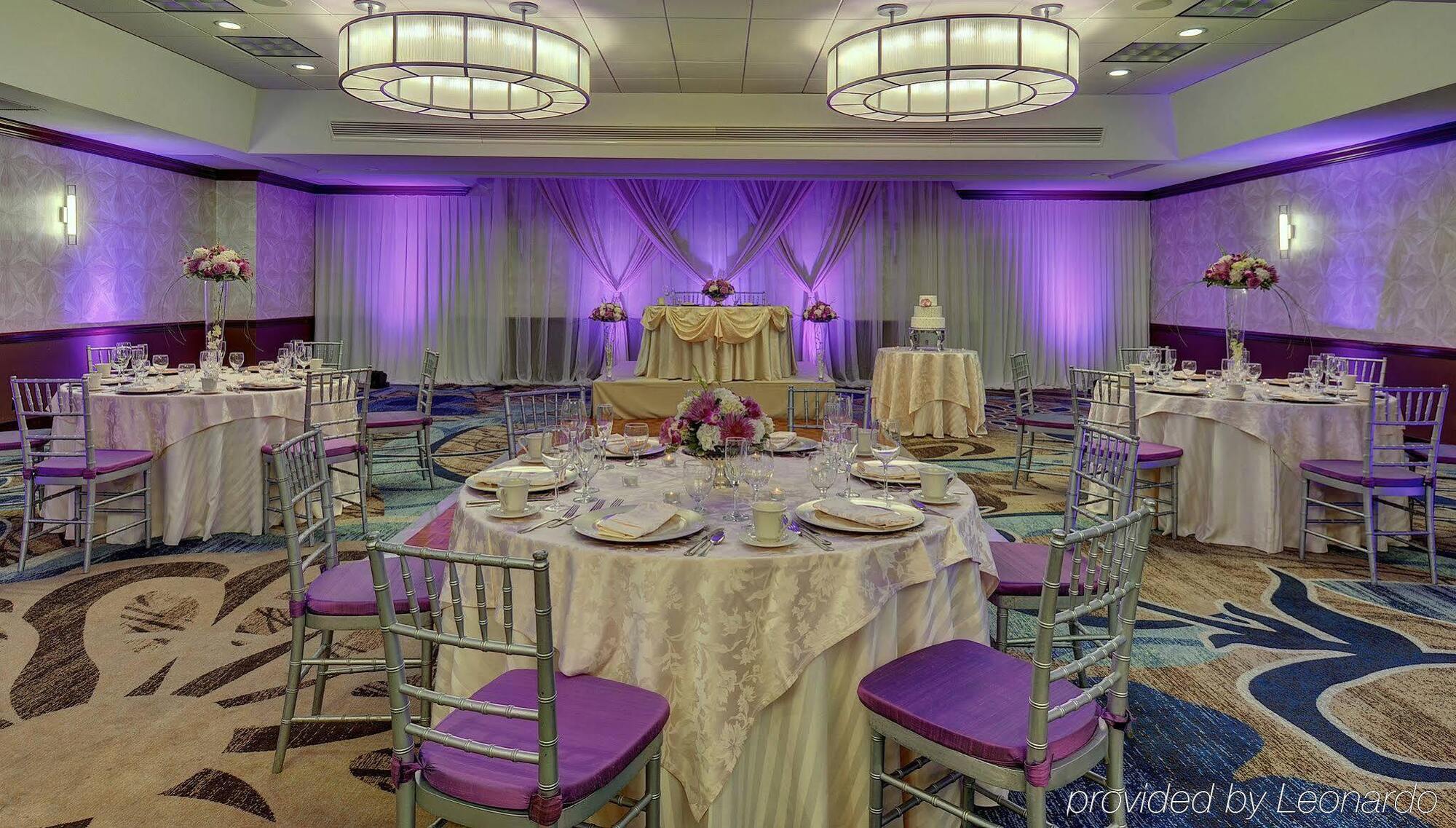 Crowne Plaza Crystal City-washington, D.c. By Ihg Hotel 4*