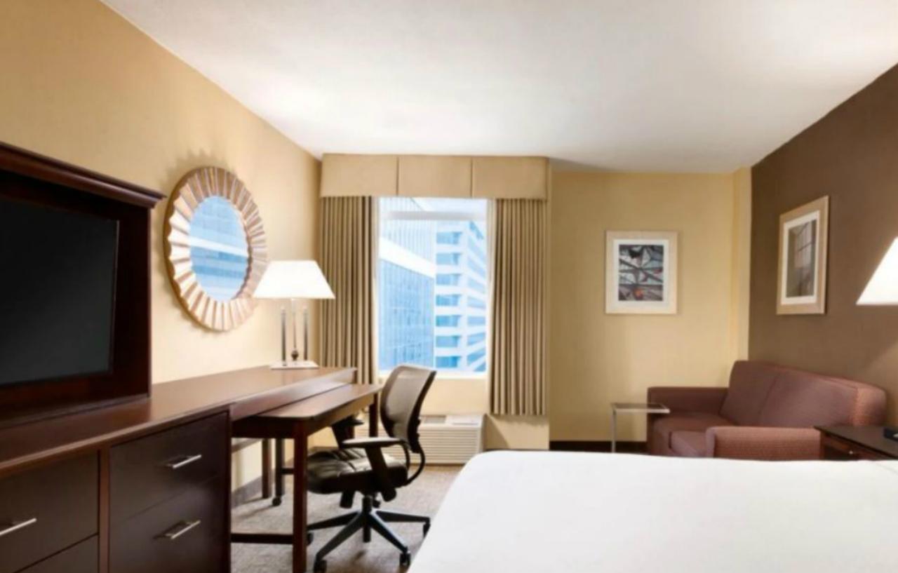 Crowne Plaza Crystal City-washington, D.c. By Ihg 4*
