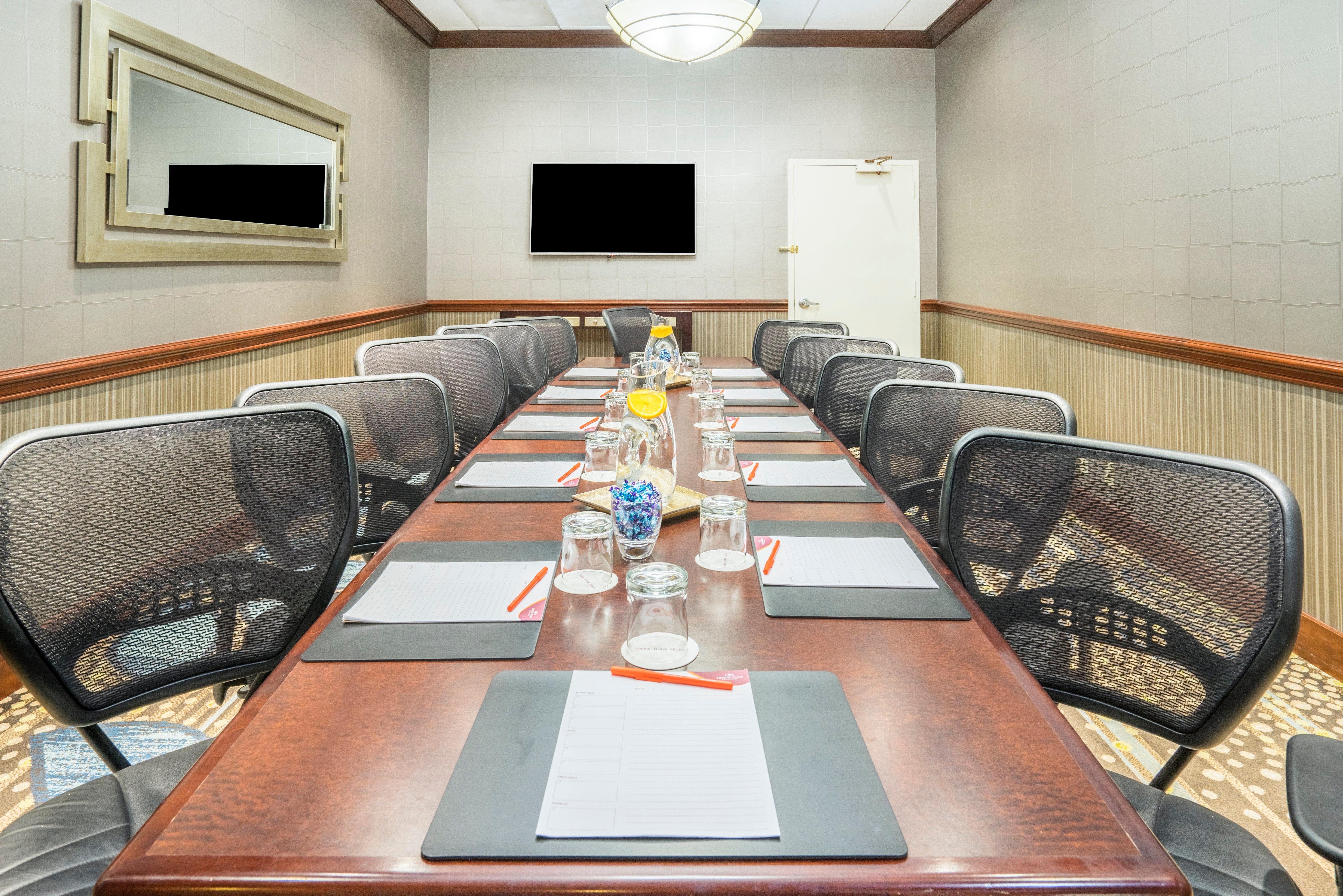 Hotel Crowne Plaza Crystal City-washington, D.c. By Ihg Arlington